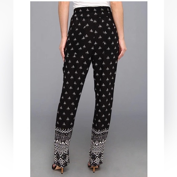 MINKPINK Black and White Soft Trousers - Picture 2 of 13